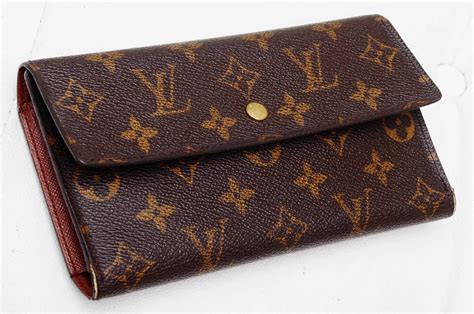 lv wallet ladies|louis vuitton long wallet women's.